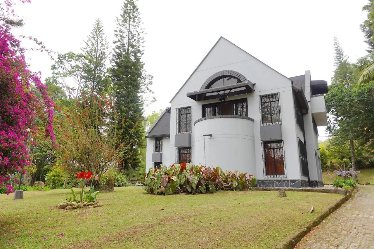 Hermosa Finca El Castillo - Excelente Ubicacion Rionegro Marinilla