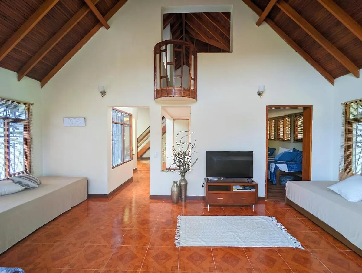 Hermosa Finca El Castillo - Excelente Ubicacion Rionegro Marinilla Colombia