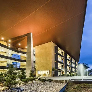 4* Hotel Travelers Rio Living